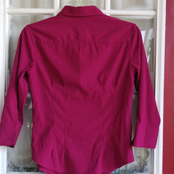 Express stretch 3/4 length sleeves shirt size 1/2 - Picture 5 of 5